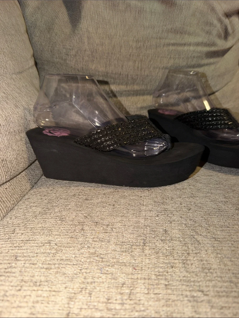 Platform Wedge Thong Sandals - Black size 8. Y2K